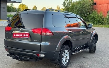 Mitsubishi Pajero Sport II рестайлинг, 2014 год, 2 200 000 рублей, 5 фотография