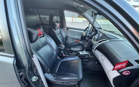 Mitsubishi Pajero Sport II рестайлинг, 2014 год, 2 200 000 рублей, 9 фотография