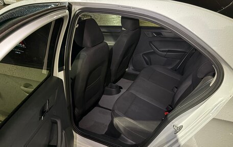 Skoda Rapid I, 2015 год, 870 000 рублей, 17 фотография