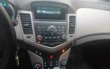 Chevrolet Cruze II, 2012 год, 630 000 рублей, 10 фотография