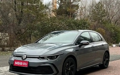 Volkswagen Golf VIII, 2021 год, 1 352 000 рублей, 1 фотография