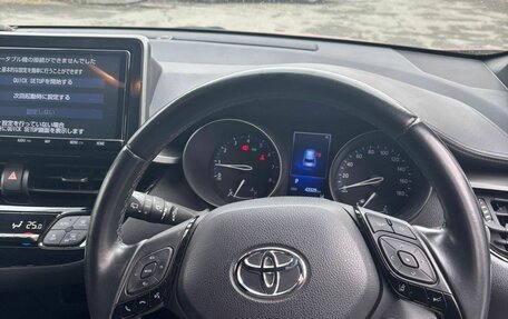 Toyota C-HR I рестайлинг, 2019 год, 1 950 000 рублей, 10 фотография