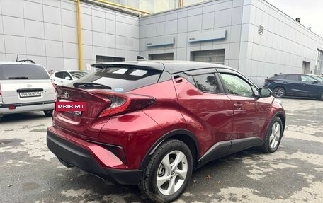 Toyota C-HR I рестайлинг, 2019 год, 1 950 000 рублей, 7 фотография
