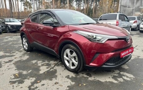 Toyota C-HR I рестайлинг, 2019 год, 1 950 000 рублей, 8 фотография