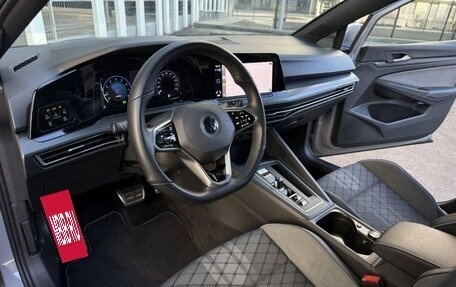 Volkswagen Golf VIII, 2022 год, 1 950 000 рублей, 7 фотография