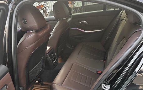 BMW 3 серия, 2020 год, 6 000 000 рублей, 24 фотография