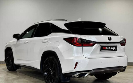 Lexus RX IV рестайлинг, 2018 год, 3 590 000 рублей, 7 фотография