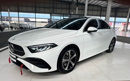 Mercedes-Benz A-Класс, 2025 год, 3 150 000 рублей, 1 фотография