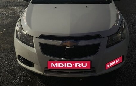 Chevrolet Cruze II, 2012 год, 950 000 рублей, 3 фотография