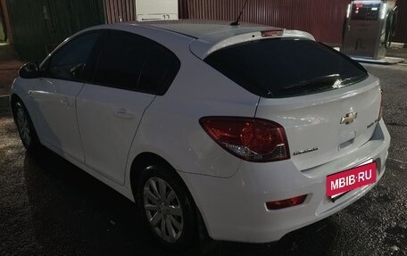 Chevrolet Cruze II, 2012 год, 950 000 рублей, 6 фотография