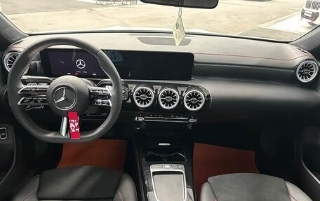 Mercedes-Benz A-Класс, 2025 год, 3 150 000 рублей, 6 фотография