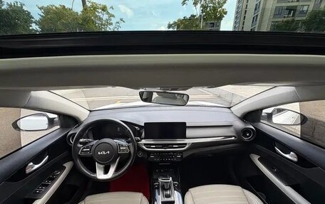 KIA K3, 2022 год, 1 745 000 рублей, 10 фотография