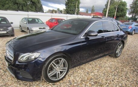 Mercedes-Benz E-Класс, 2020 год, 3 500 000 рублей, 7 фотография