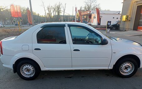 Renault Logan I, 2013 год, 370 000 рублей, 4 фотография