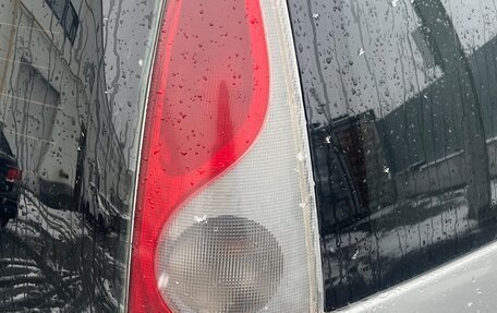 Toyota FunCargo, 2000 год, 290 000 рублей, 15 фотография