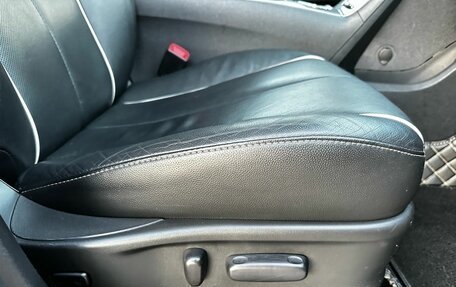 Toyota Venza I, 2013 год, 2 300 000 рублей, 23 фотография