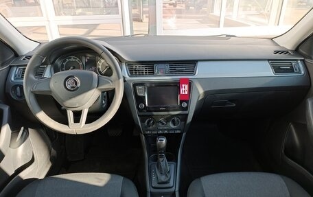 Skoda Rapid I, 2018 год, 990 000 рублей, 18 фотография