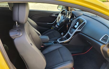 Opel Astra J, 2012 год, 850 000 рублей, 1 фотография