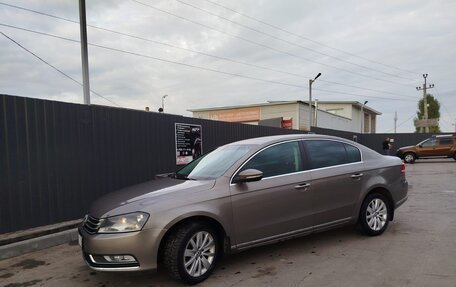 Volkswagen Passat B7, 2011 год, 880 000 рублей, 3 фотография