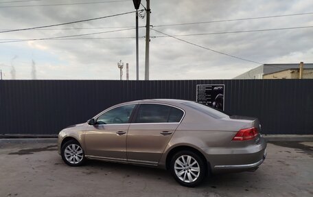 Volkswagen Passat B7, 2011 год, 880 000 рублей, 4 фотография