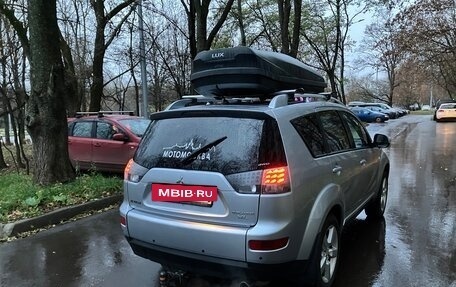 Mitsubishi Outlander III рестайлинг 3, 2008 год, 775 000 рублей, 5 фотография