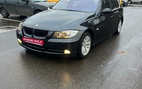 BMW 3 серия, 2005 год, 850 000 рублей, 2 фотография