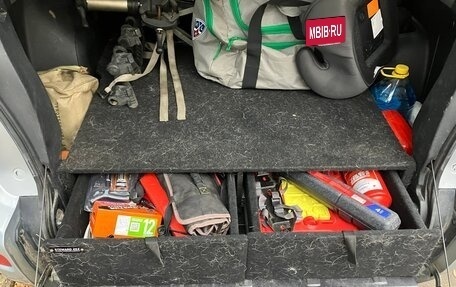 Mitsubishi Outlander III рестайлинг 3, 2008 год, 775 000 рублей, 16 фотография