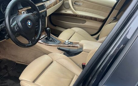 BMW 3 серия, 2005 год, 850 000 рублей, 8 фотография