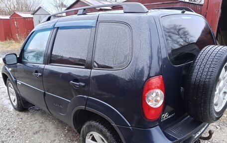 Chevrolet Niva I рестайлинг, 2011 год, 500 000 рублей, 8 фотография