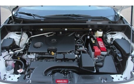 Toyota RAV4, 2025 год, 6 300 000 рублей, 8 фотография