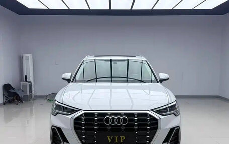 Audi Q3, 2021 год, 2 200 000 рублей, 3 фотография