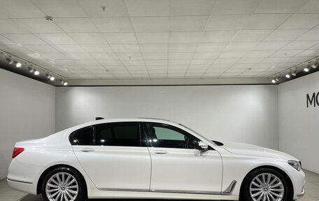 BMW 7 серия, 2017 год, 2 770 000 рублей, 4 фотография