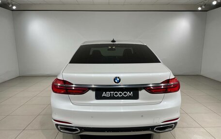 BMW 7 серия, 2017 год, 2 770 000 рублей, 6 фотография