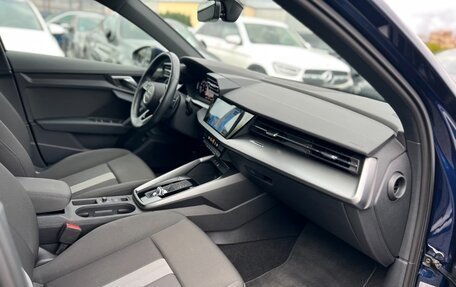 Audi A3, 2022 год, 2 500 000 рублей, 16 фотография