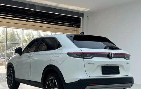 Honda Vezel, 2023 год, 1 400 000 рублей, 4 фотография