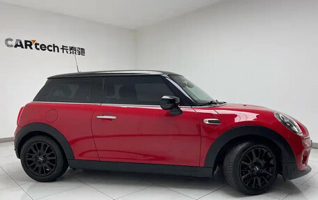 MINI Hatch, 2021 год, 1 850 000 рублей, 6 фотография