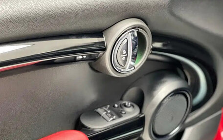 MINI Hatch, 2021 год, 1 850 000 рублей, 13 фотография