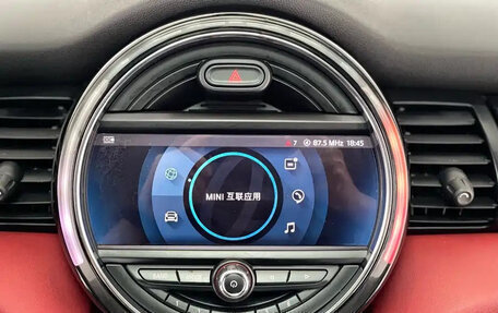 MINI Hatch, 2021 год, 1 850 000 рублей, 23 фотография