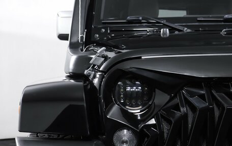 Jeep Wrangler, 2016 год, 2 675 000 рублей, 22 фотография