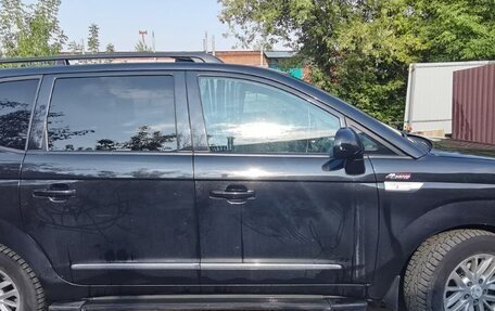 SsangYong Stavic, 2014 год, 1 450 000 рублей, 5 фотография