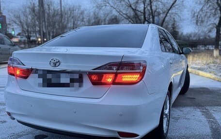 Toyota Camry, 2015 год, 1 550 000 рублей, 3 фотография