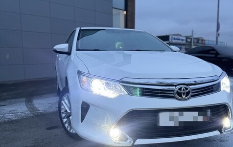 Toyota Camry, 2015 год, 1 550 000 рублей, 5 фотография