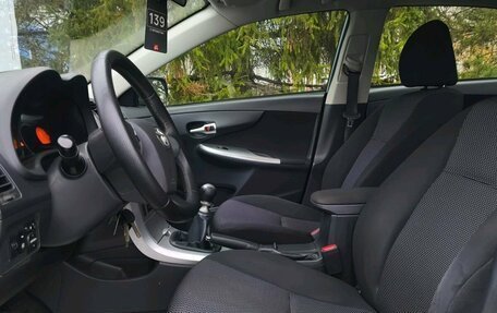 Toyota Corolla, 2011 год, 689 000 рублей, 21 фотография