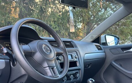 Volkswagen Jetta VI, 2012 год, 890 000 рублей, 12 фотография