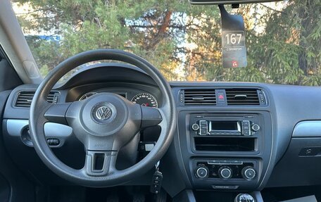 Volkswagen Jetta VI, 2012 год, 890 000 рублей, 17 фотография