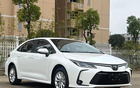 Toyota Corolla, 2022 год, 1 100 000 рублей, 3 фотография
