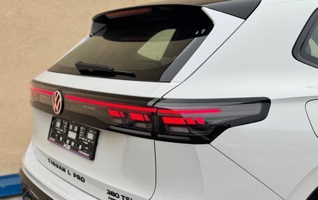 Volkswagen Tiguan, 2025 год, 4 750 000 рублей, 6 фотография