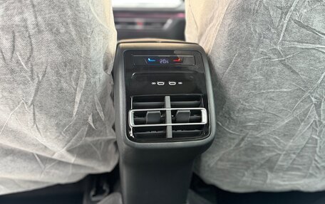 Volkswagen Tiguan, 2025 год, 4 750 000 рублей, 16 фотография