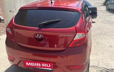 Hyundai Solaris II рестайлинг, 2012 год, 750 000 рублей, 2 фотография