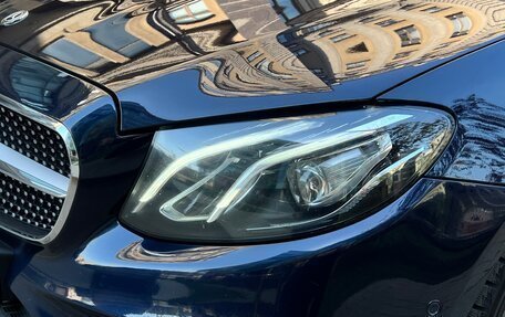 Mercedes-Benz E-Класс, 2019 год, 3 850 000 рублей, 12 фотография